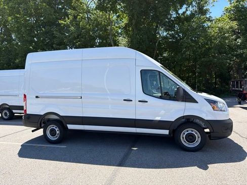 New 2026 Ford Transit 250 148 High Roof RWD image 2