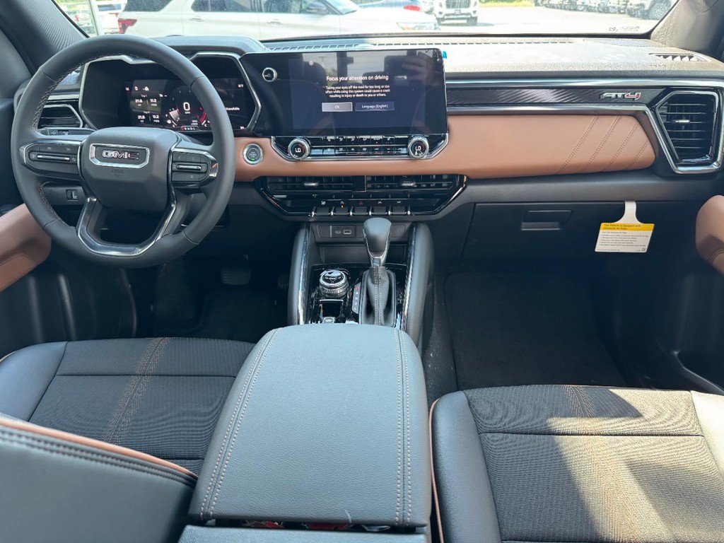 New 2026 GMC Canyon AT4 AWD/4WD image 8