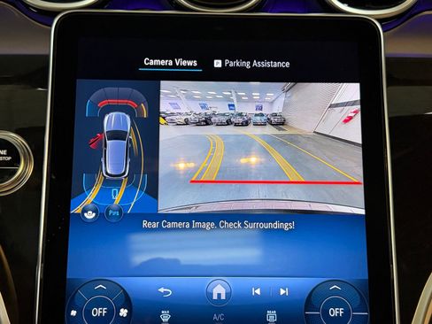 Used 2026 Mercedes-Benz GLC 300 image 33