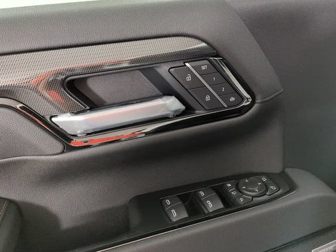 New 2026 GMC Sierra 2500 AT4 w/ AT4 Premium Plus Package AWD/4WD image 22