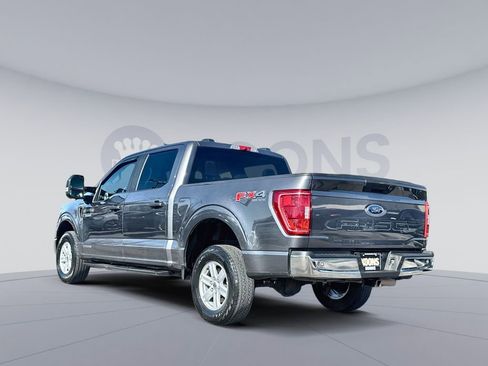 Used 2022 Ford F150 XL w/ Trailer Tow Package image 4