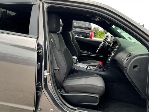 Used 2021 Dodge Charger SXT RWD image 7