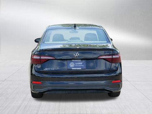 Certified 2024 Volkswagen Jetta Sport FWD image 6