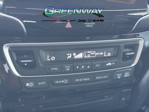Used 2021 Honda Pilot Touring image 22