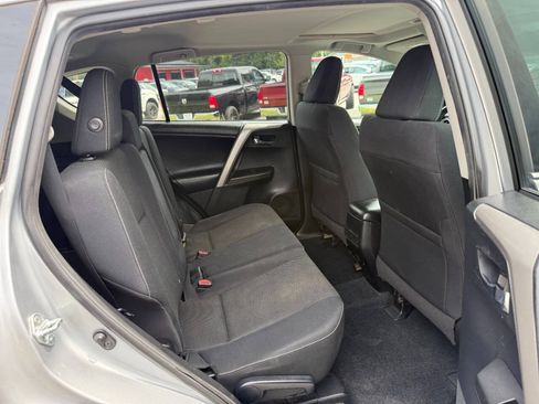 Used 2017 Toyota RAV4 XLE w/ Plus Extra Value Package AWD/4WD image 40