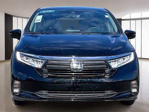 Used 2024 Honda Odyssey EX-L image 2