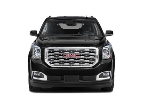 Used 2019 GMC Yukon XL Denali w/ Open Road Package image 4