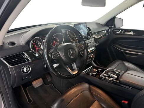 Used 2018 Mercedes-Benz GLS 550 4MATIC w/ Driver Assistance Package image 8