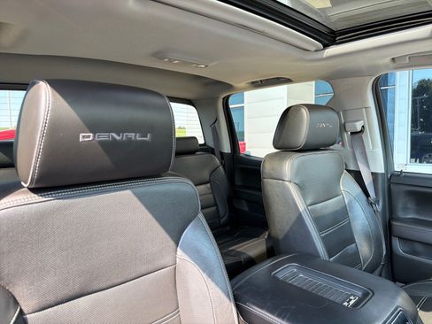Used 2017 GMC Sierra 1500 Denali w/ Denali Ultimate Package AWD/4WD image 28