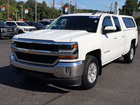 Used 2018 Chevrolet Silverado 1500 LT w/ All Star Edition AWD/4WD image 12