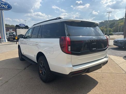 New 2025 Ford Expedition Tremor image 5