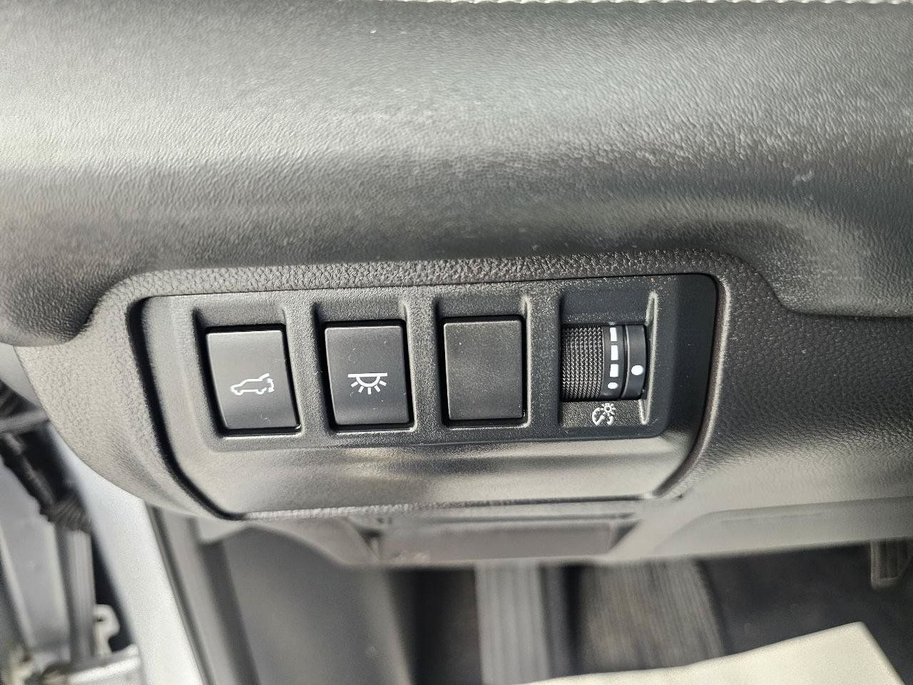 Used 2023 Subaru Ascent Touring AWD/4WD image 12