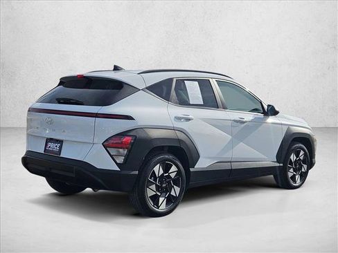 Used 2024 Hyundai Kona SEL image 5