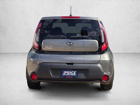 Used 2015 Kia Soul FWD image 7