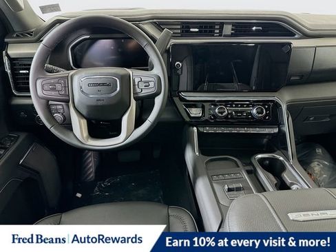New 2026 GMC Sierra 2500 Denali w/ Technology Package AWD/4WD image 16