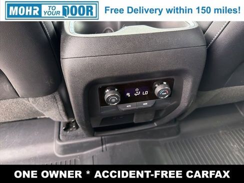 Used 2024 Chevrolet Traverse Z71 w/ LPO, Floor Liner Package AWD/4WD image 34