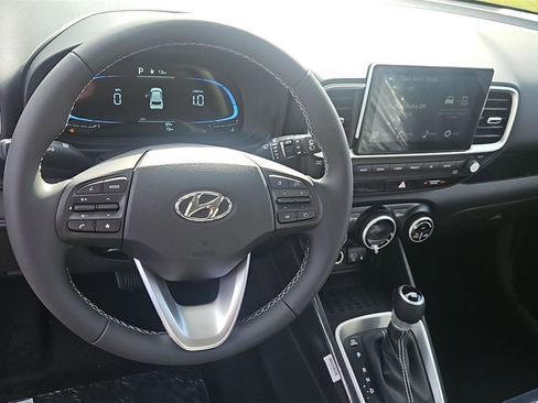 New 2026 Hyundai Venue SEL image 11