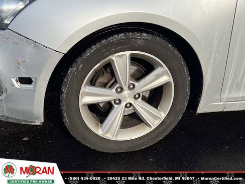 Used 2015 Chevrolet Cruze LT image 9