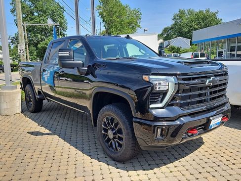 New 2026 Chevrolet Silverado 2500 LT w/ Trail Boss Package AWD/4WD image 2