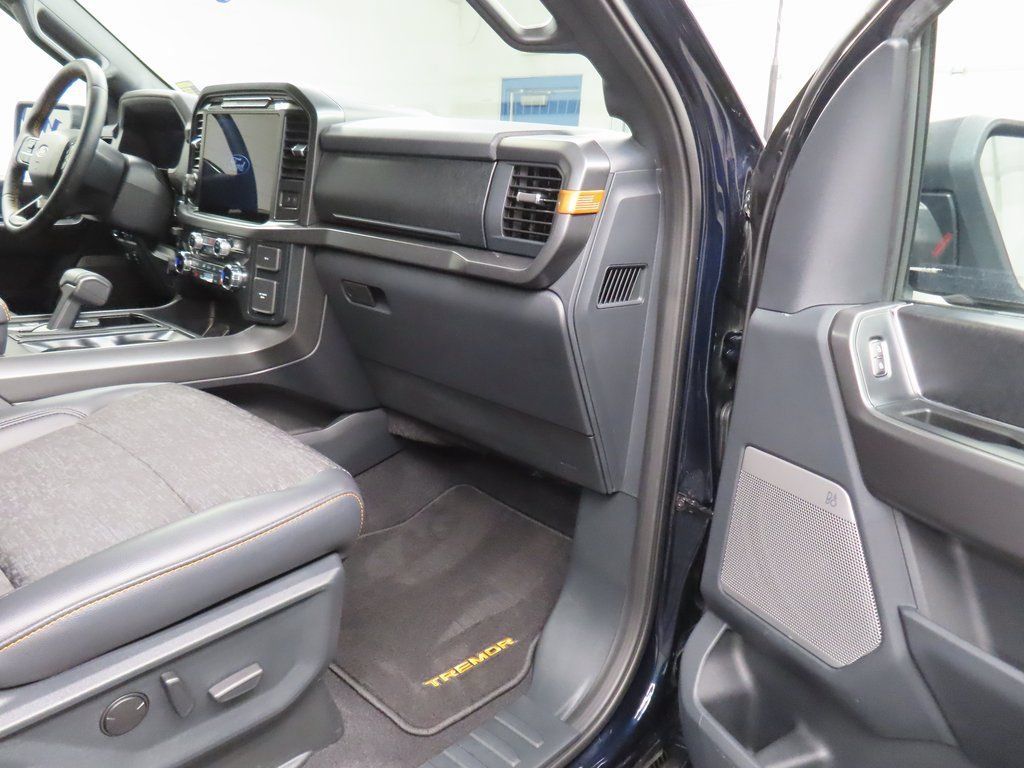 Used 2025 Ford F150 Tremor AWD/4WD image 37