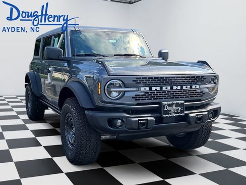 New 2025 Ford Bronco Badlands w/ Sasquatch Package image 7