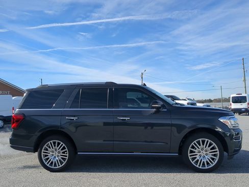 Certified 2023 Ford Expedition Limited image 1
