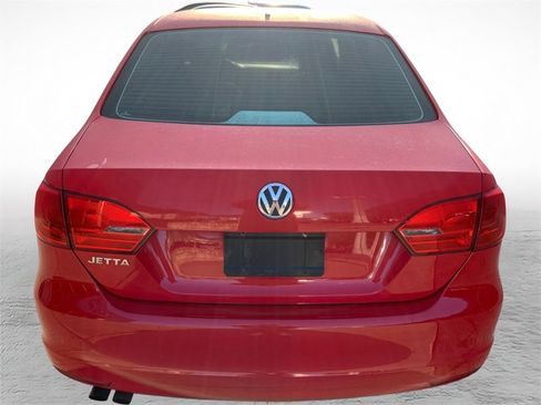 Used 2014 Volkswagen Jetta S FWD image 3