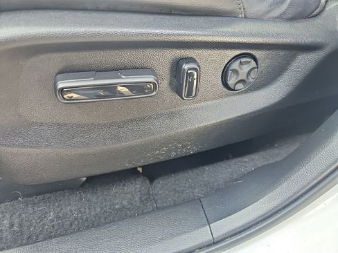 Used 2021 Honda CR-V EX-L image 15