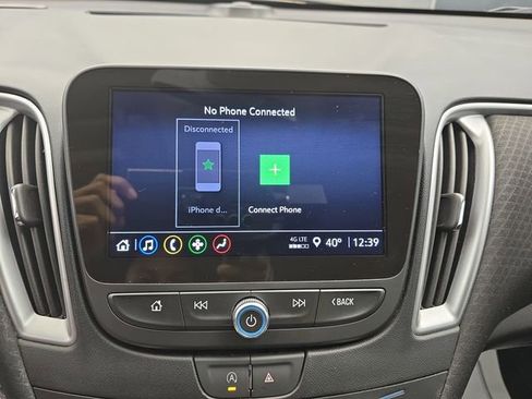 Used 2024 Chevrolet Malibu LT image 34