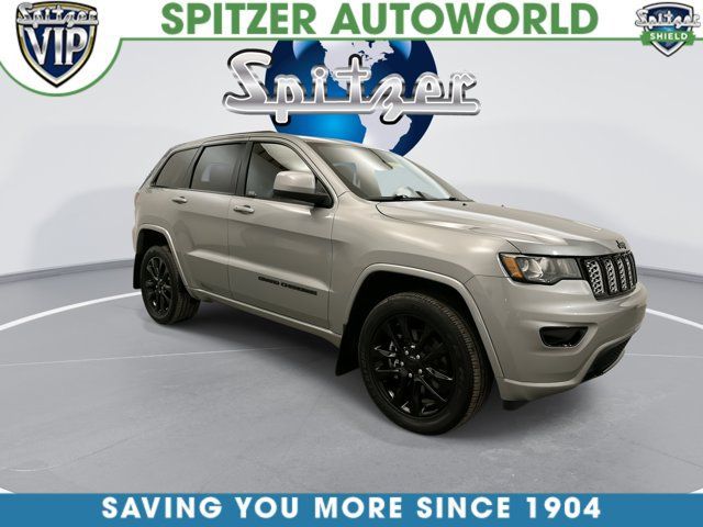 Used 2021 Jeep Grand Cherokee Laredo X AWD/4WD image 3