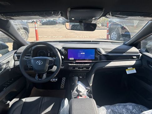 New 2026 Toyota Camry XSE AWD/4WD image 10