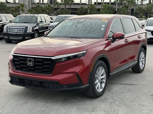 Used 2025 Honda CR-V EX image 9