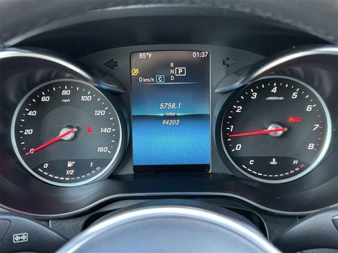 Used 2020 Mercedes-Benz GLC 300 GLC 300 image 31