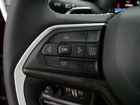 Used 2023 Jeep Grand Cherokee 4WD 4xe image 26