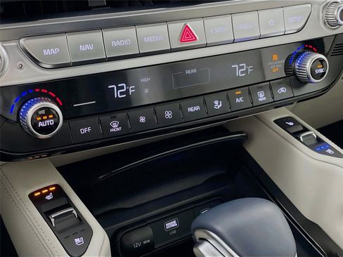 Used 2025 Kia Telluride SX Prestige image 20