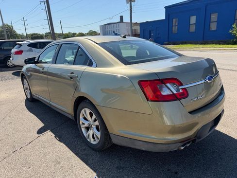Used 2012 Ford Taurus SEL FWD image 6