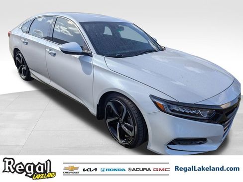 Used 2019 Honda Accord Sport image 6