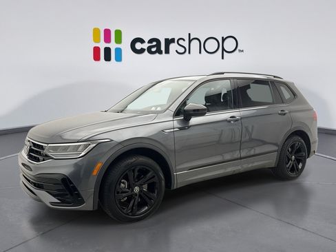 Used 2024 Volkswagen Tiguan SE R-Line AWD/4WD image 1