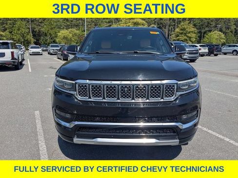 Used 2022 Jeep Grand Wagoneer Series III w/ Rear Seat Video Group 1 AWD/4WD image 12