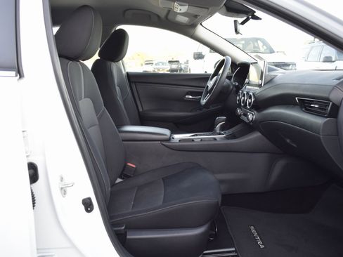 Used 2024 Nissan Sentra SV image 23