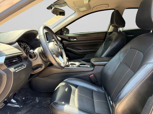 Used 2020 Nissan Altima 2.5 SR FWD image 16