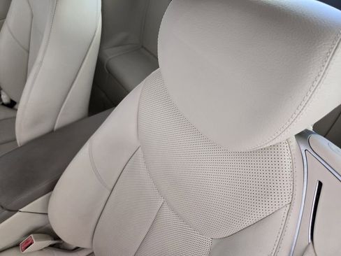 Used 2007 Mercedes-Benz SL 550 image 28