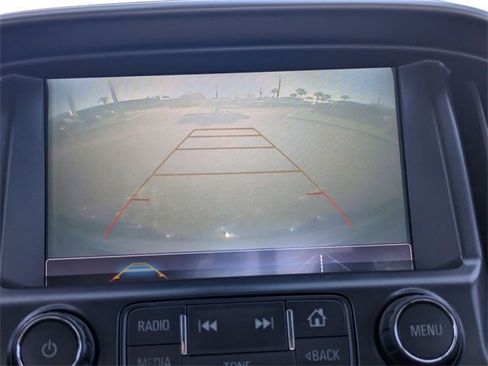 Used 2018 Chevrolet Colorado Z71 image 21