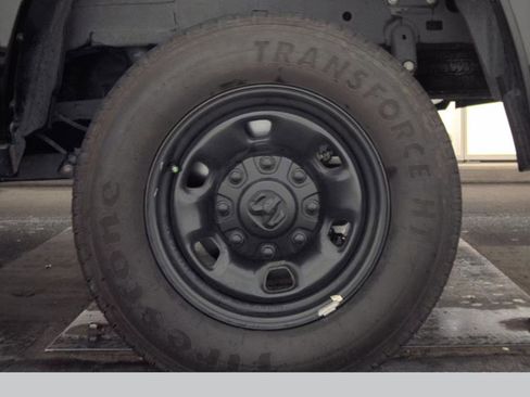 Used 2025 RAM 2500 Tradesman image 13