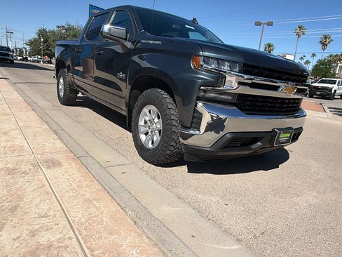 Used 2020 Chevrolet Silverado 1500 LT w/ Texas Edition RWD image 6
