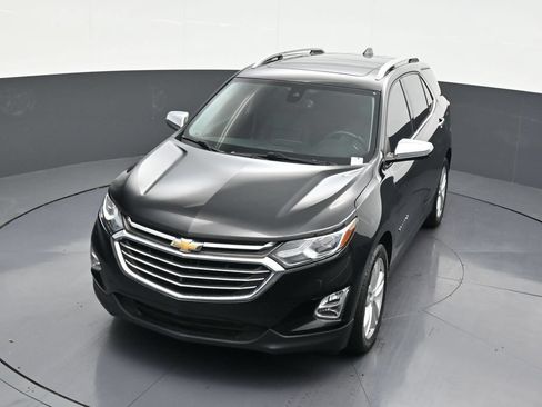 Used 2019 Chevrolet Equinox Premier FWD image 24