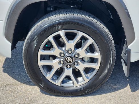Used 2025 Toyota Tundra 1794 Edition AWD/4WD image 10