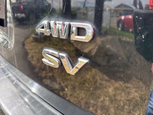 Used 2016 Nissan Pathfinder SV w/ SV Cold Weather Package image 36