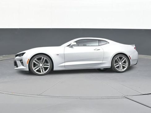 Used 2018 Chevrolet Camaro SS RWD image 59