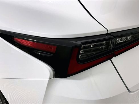 Used 2025 Lexus IS 300 F Sport image 27